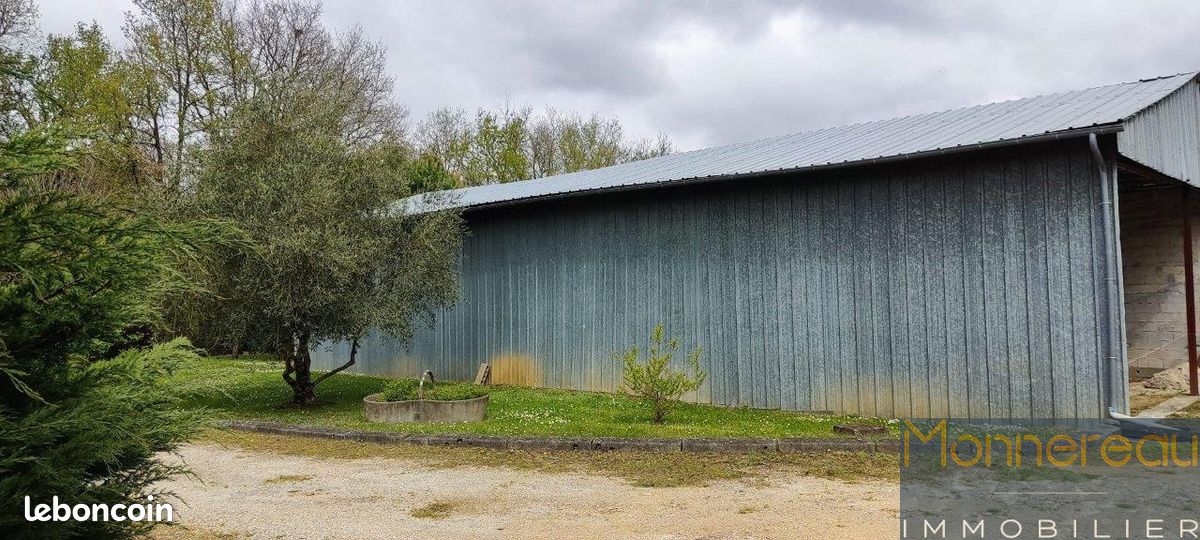 Maison 5 pièces 162 m² - Jonzac 17500 (image principale 17)