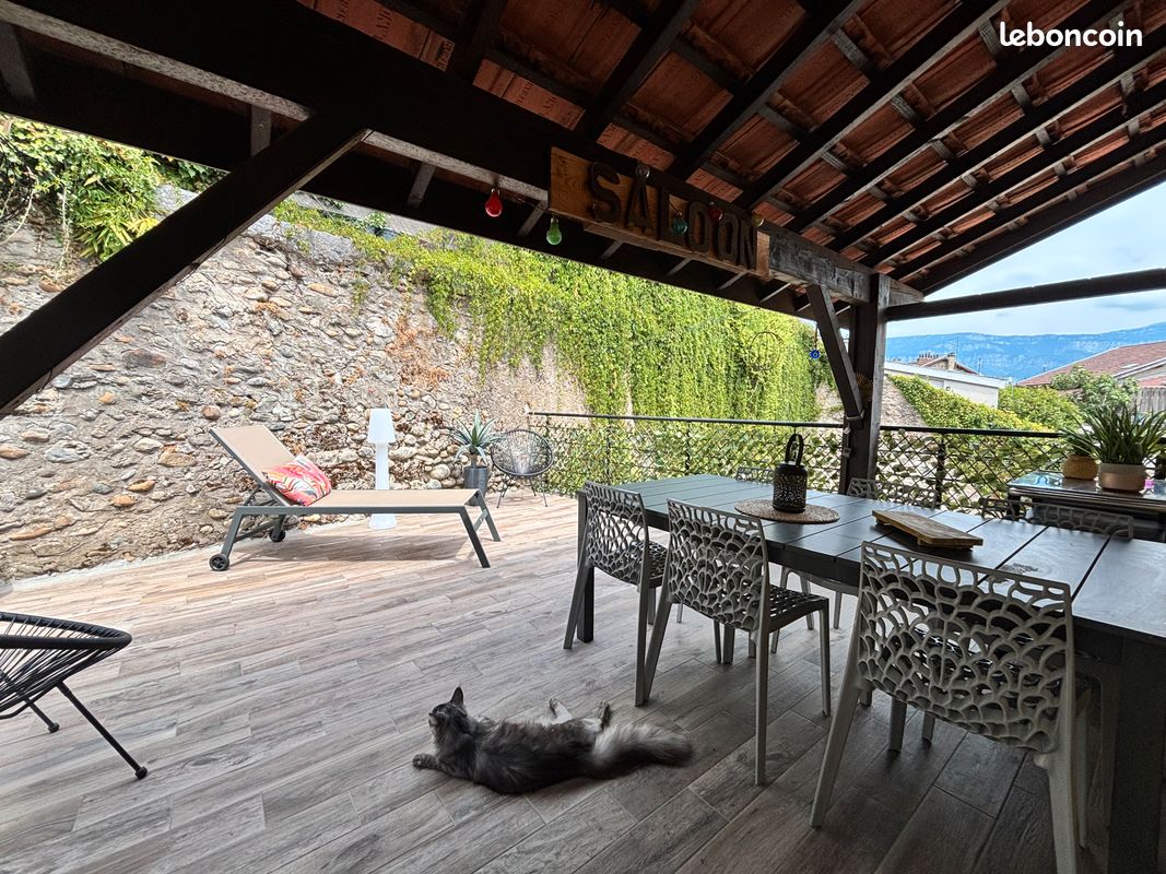 Maison 5 pièces 150 m² · à Vinay · 150 m² · 280 000 €