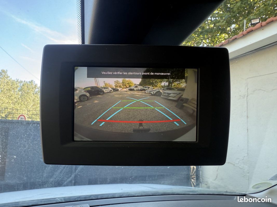 Citroen berlingo 1.5 blue hdi 100 car play 3 places 2021 (image 10)