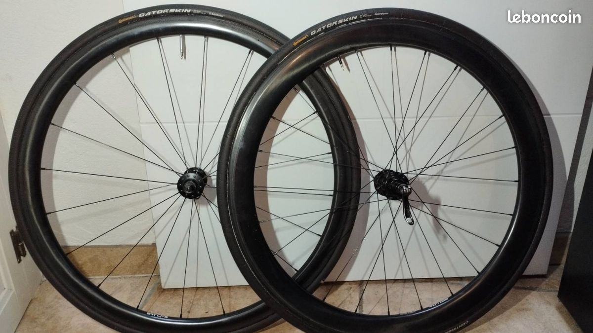 Paire de Roues vélo route Patin Carbonne boyau (image 1)