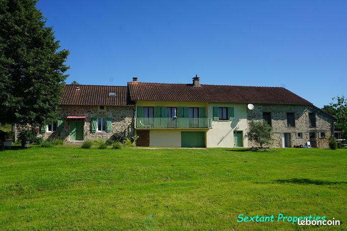 Propriété 7 pièces 215 m²