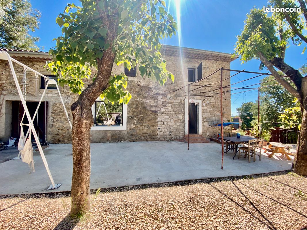 Maison 5 pièces 200 m² · à Martignargues · 200 m² · 380 000 €