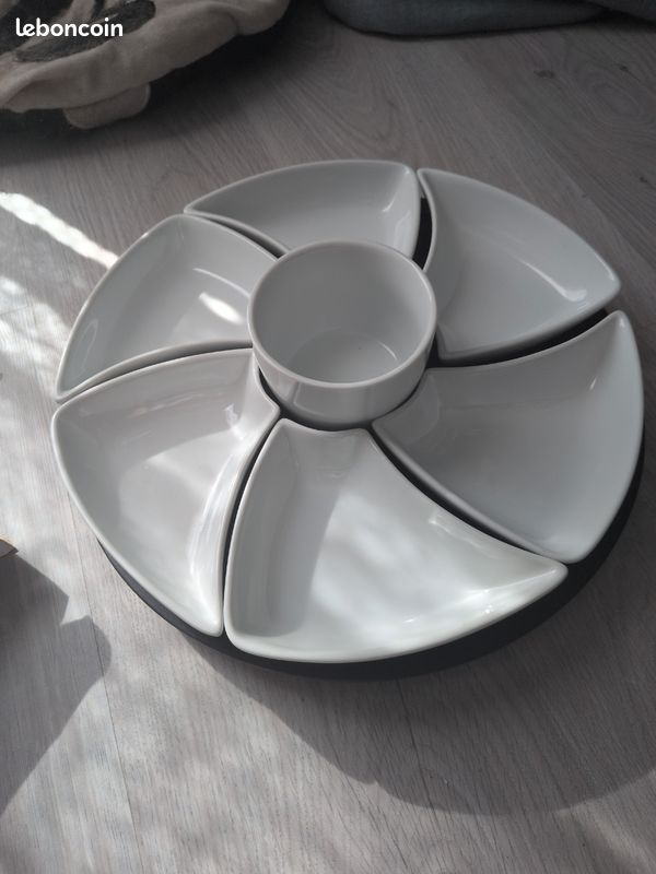 Plateau tournant pour apéritif (image 1)