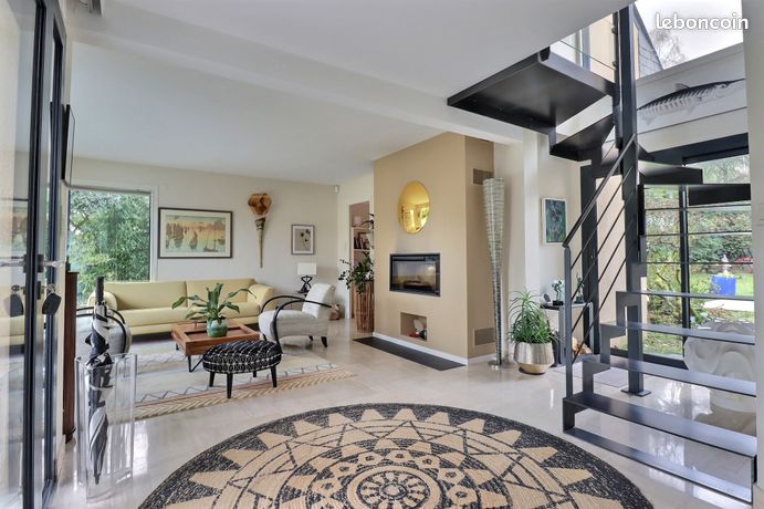Maison 5 pièces 140 m²