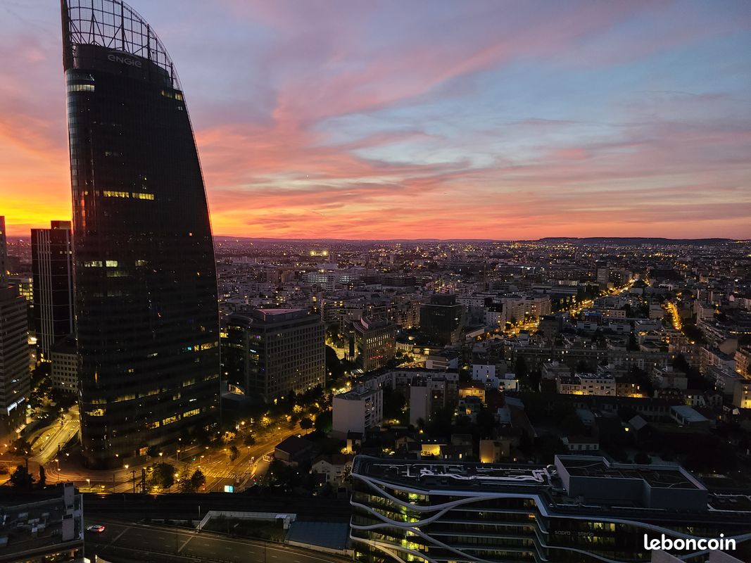 Appartement 4 pièces 108 m² · à Courbevoie · 108 m² · 3 500 €