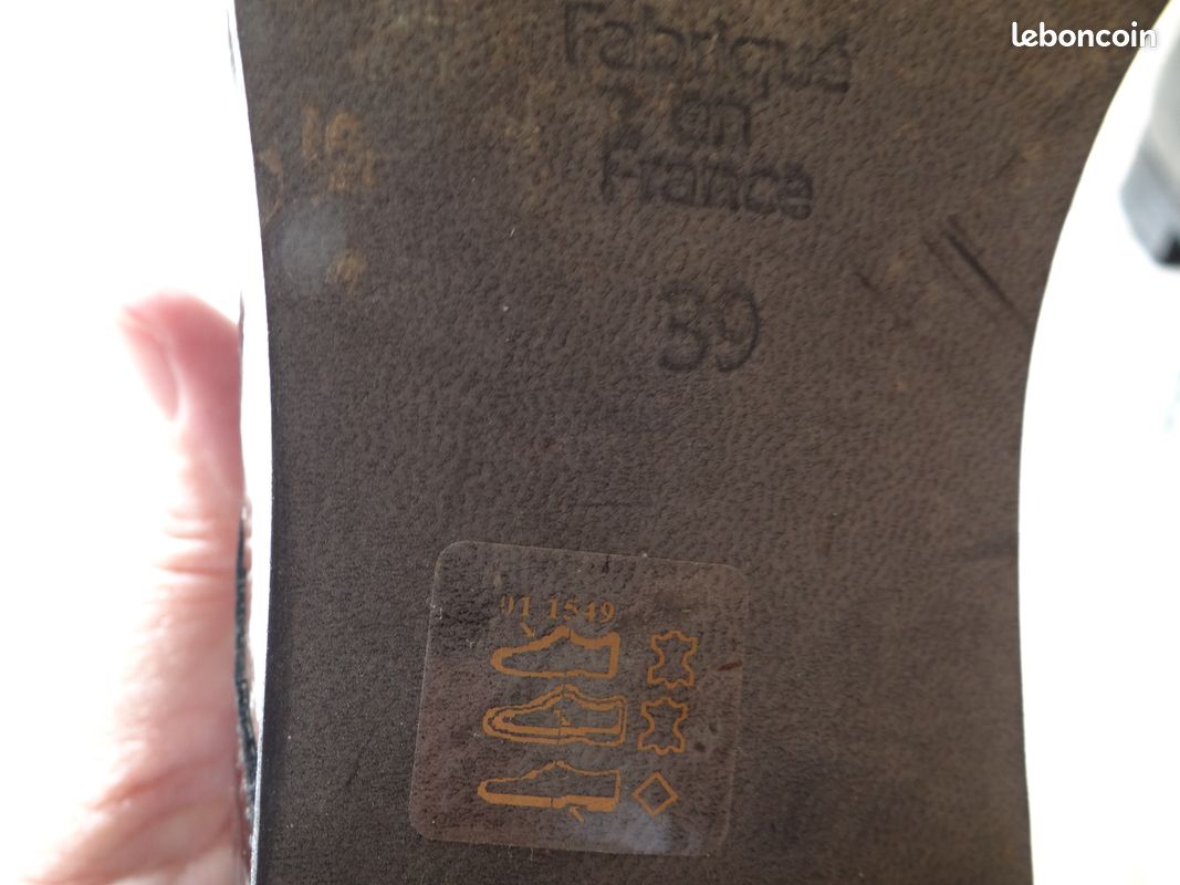 Chaussures (richelieu) Karston en cuir Pt 39 en bon état (image 3)