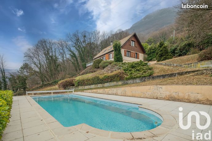 Maison 6 pièces 168 m²
