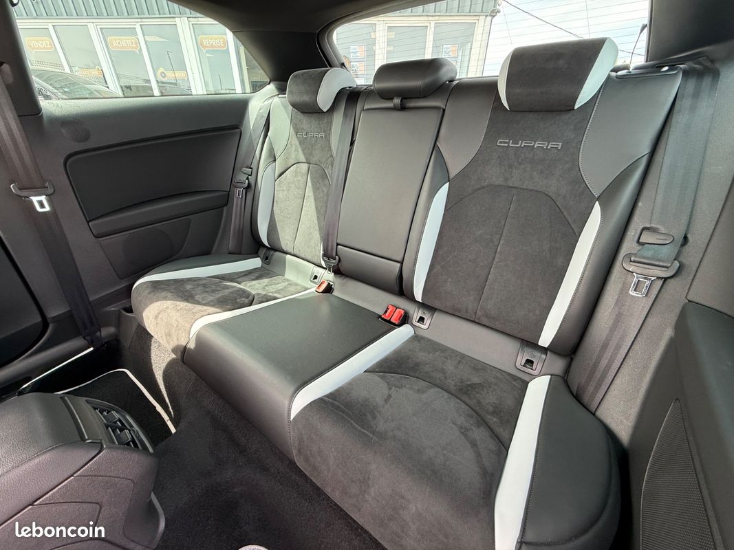 SEAT Leon SC 2.0 TSI 290 CH CUPRA BVA - CARPLAY/ANDROID AUTO - REGULATEUR ADAPTATIF - SIEGES AV CHAUFFANTS - (image 12)