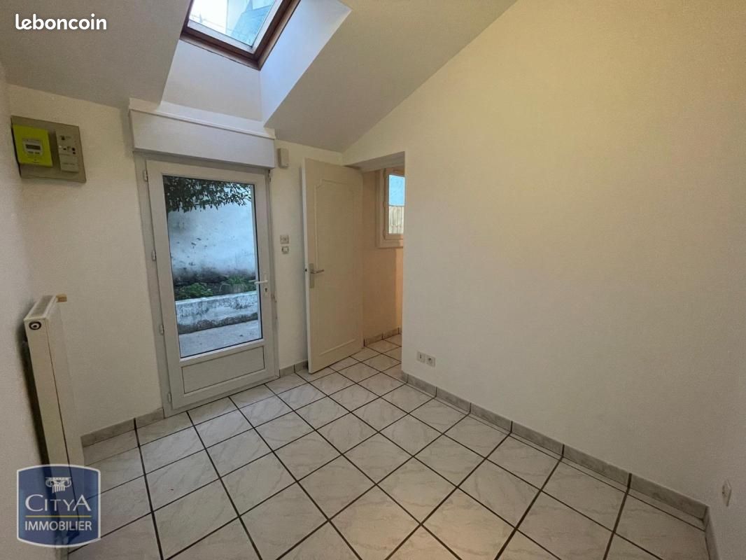 Appartement a louer blois - 1 pièce(s) - 45 m2 - Surfyn