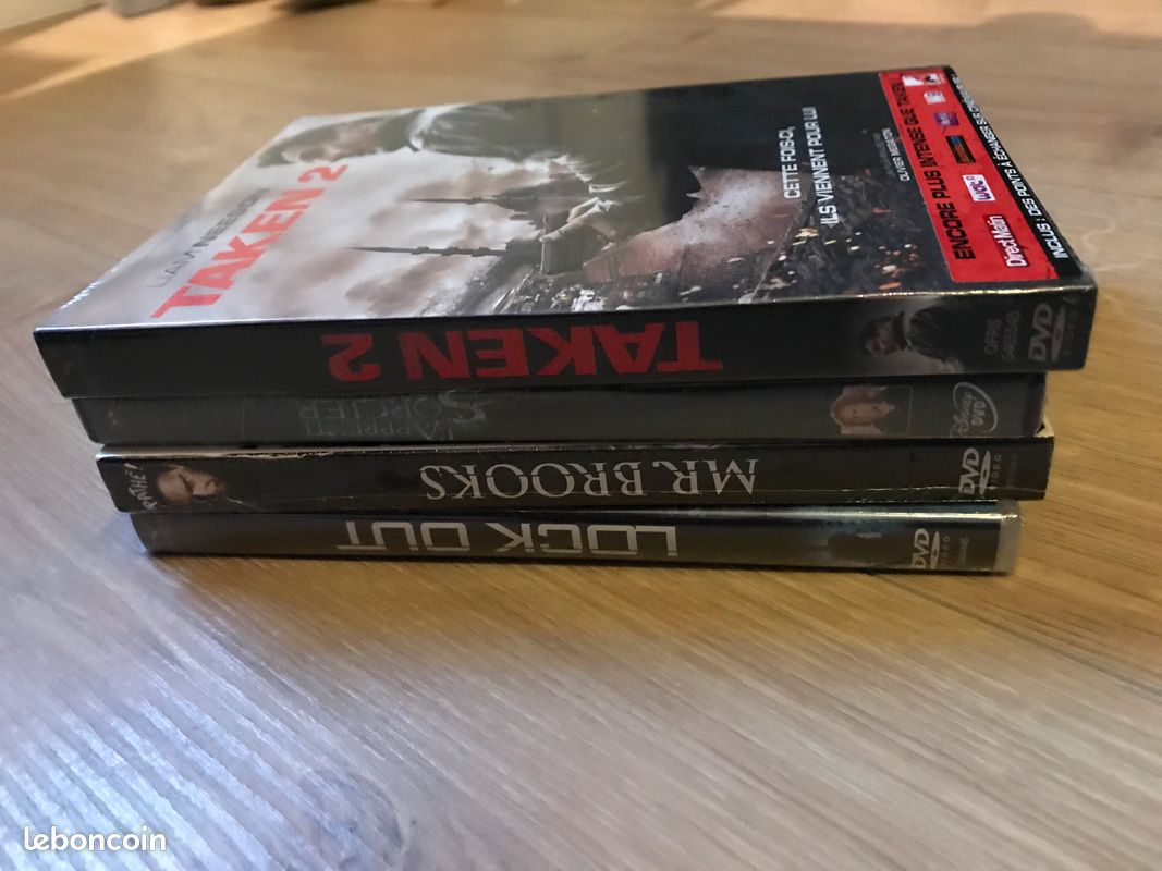 Lot de 4 DVDs (image 1)