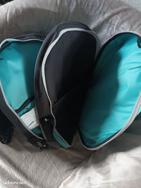 Sac à dos scolaire très bon état (image 2)