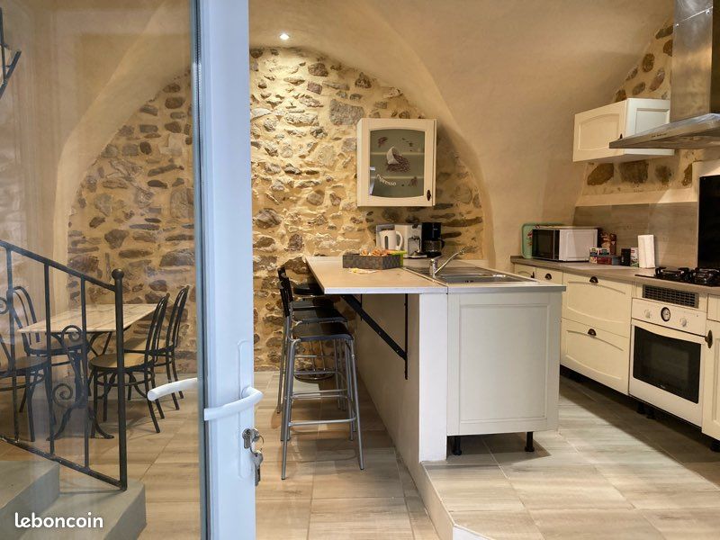 Maison 4 pièces 115 m² · à Allègre-les-Fumades · 115 m² · 169 000 €