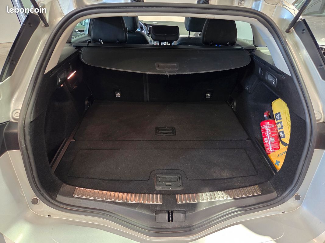 Renault megane iv estate 1.2 tce 100ch energy business """"1er main""" 18/01/2018 77272km (image 10)