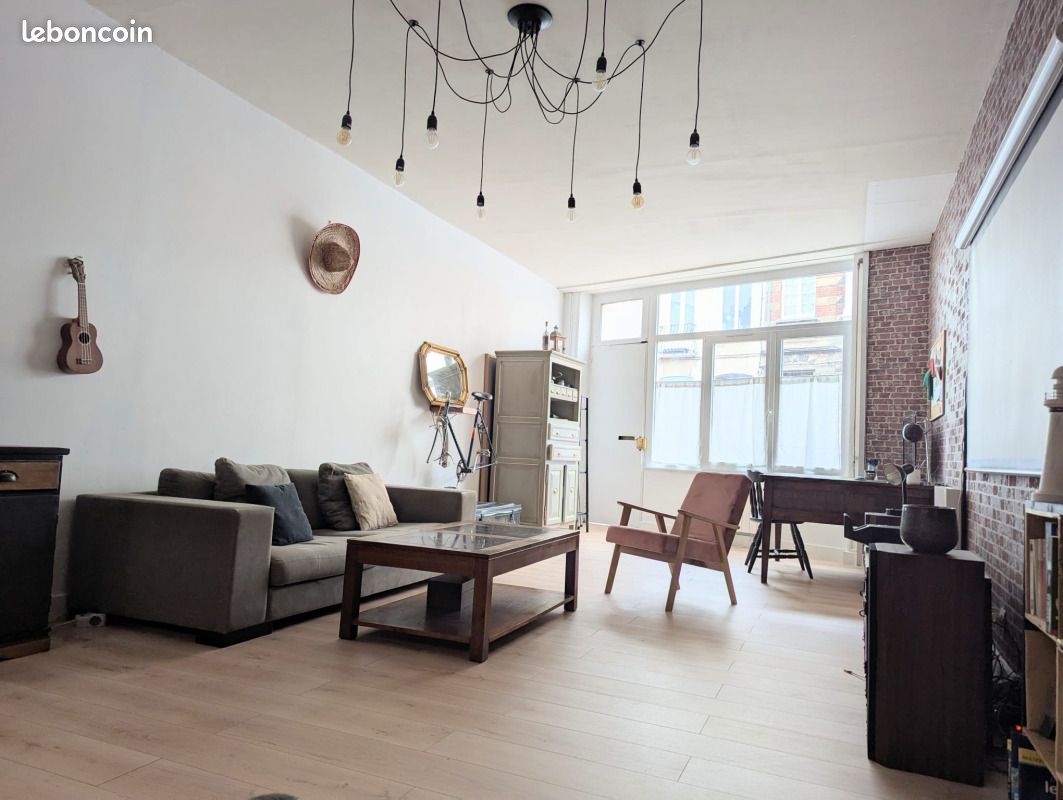 Appartement 2 pièces 61 m² · à Lille · 61 m² · 1 030 €
