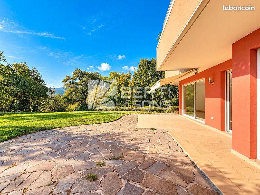Appartement 4 pièces 135 m² · à Mandelieu-la-Napoule · 135 m² · 795 000 €