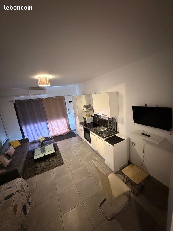 Appartement 1 pièce 32 m² · à Nîmes · 32 m² · 580 €