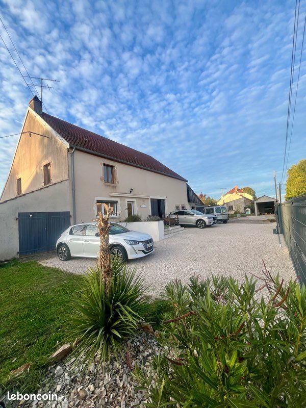 Maison 5 pièces 104 m² · à Flammerans · 104 m² · 225 000 €