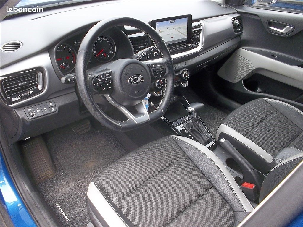 Kia Stonic 1.0 T-GDI 120 CH MHEV DCT7 Launch Edition (image 11)