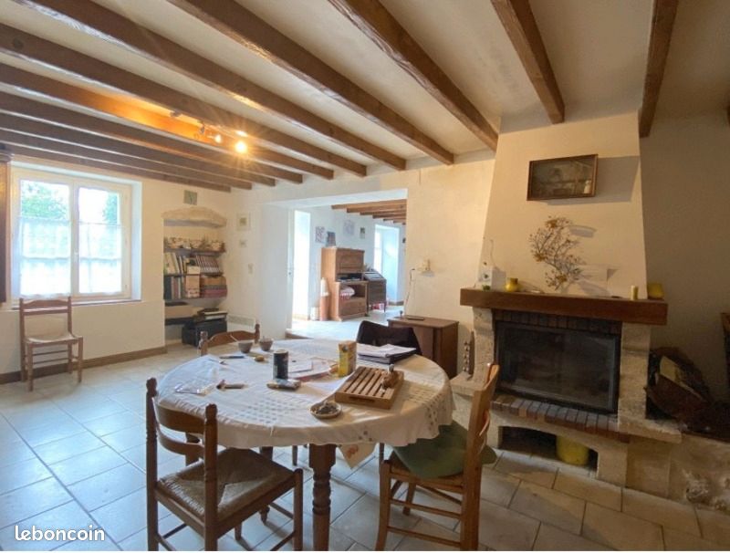 Maison 16 pièces 524 m² - Bunzac 16110 (image principale 8)
