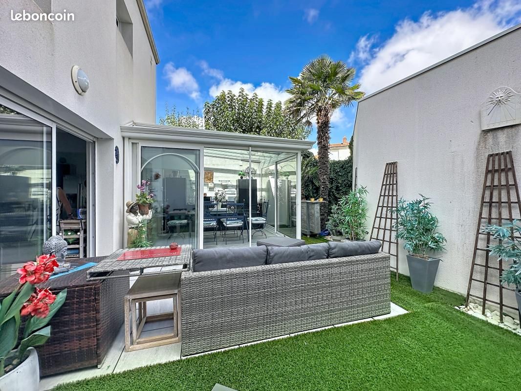 Maison 4 pièces 101 m² · à La Rochelle · 101 m² · 670 000 €