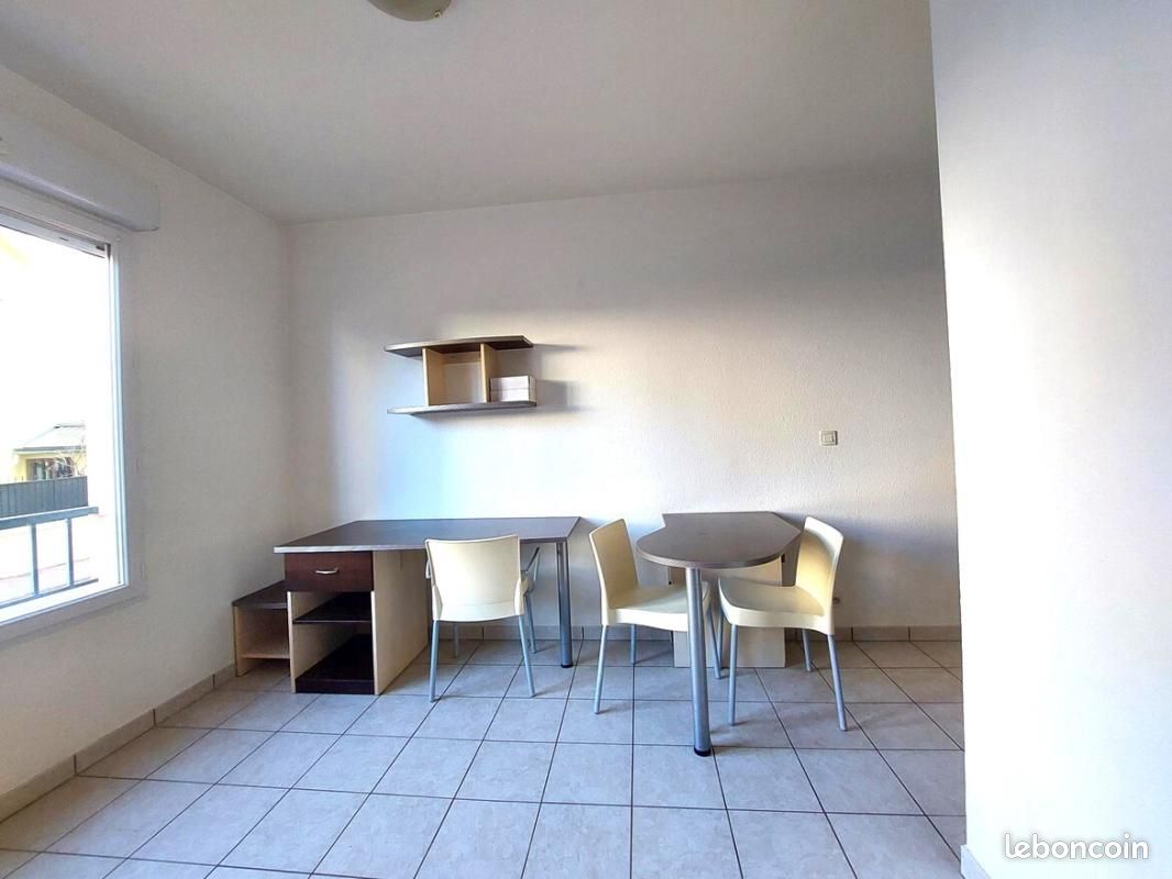 Appartement 1 pièce 19 m² · à Limoges · 19 m² · 370 €