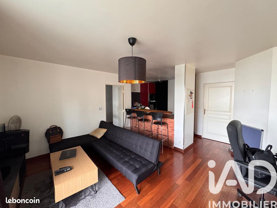 Appartement 2 pièces 45 m² · à Dammarie-les-Lys · 45 m² · 143 000 €