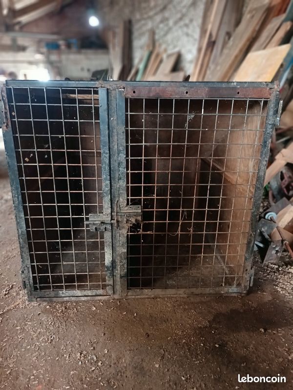 Caisse pour chien (image 1)