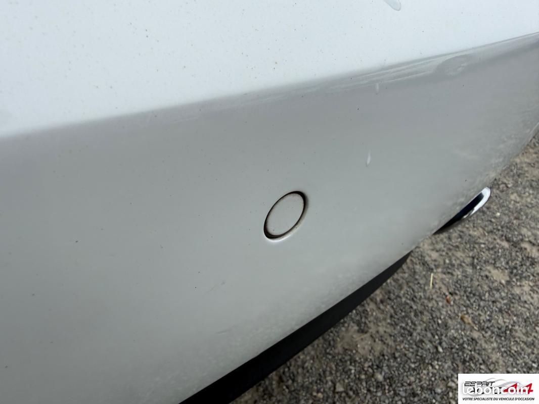Audi A6 V6 3.0 TFSI 300 Quattro S line S tronic A (image 31)