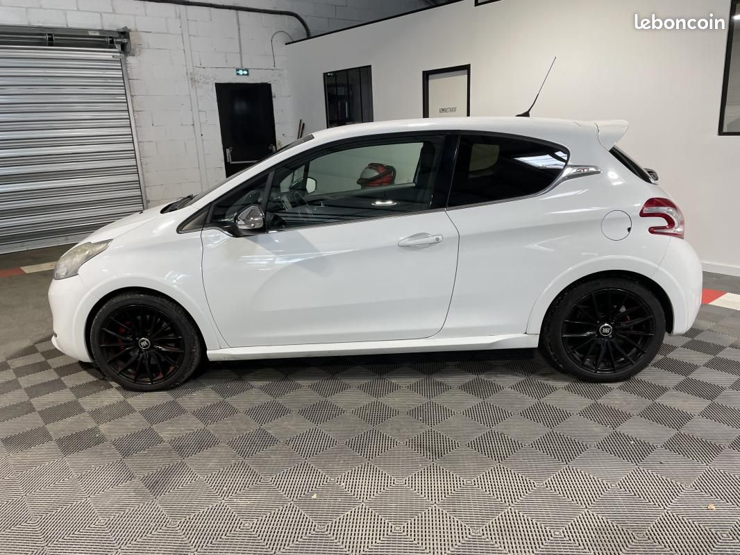 Peugeot 208 1.6 GTI 200CH -GARANTIE 6 MOIS- (image 8)