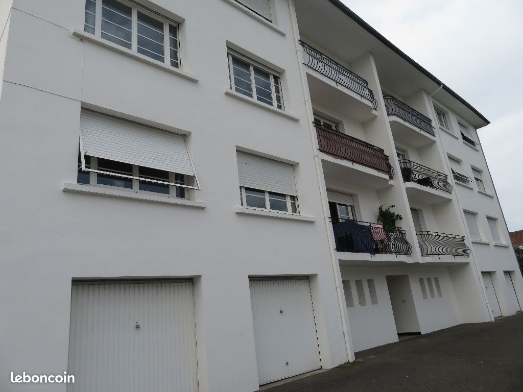 Appartement 4 pièces 99 m² · à Pau · 99 m² · 895 €/mois