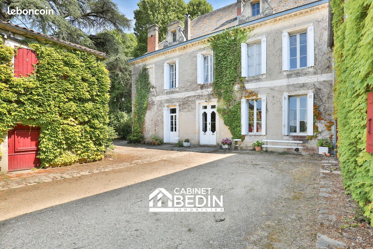 Maison 14 pièces 491 m² · à Saint-Pierre-de-Mons · 491 m² · 945 000 €