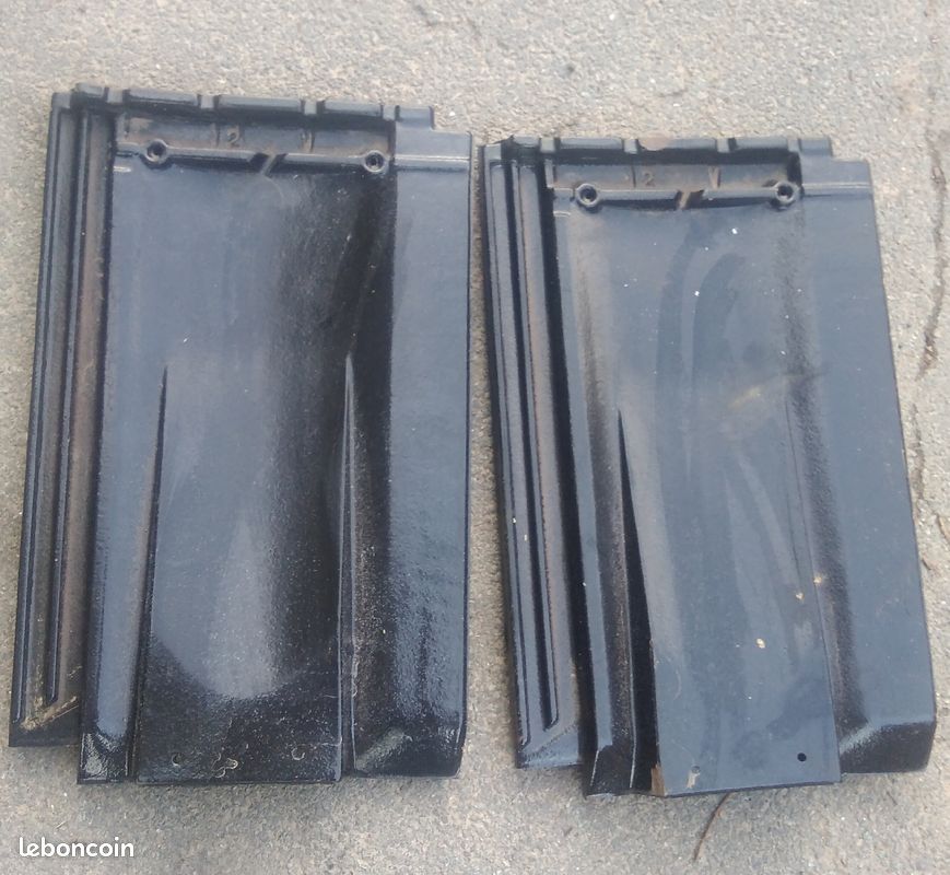 2 tuiles chatières koramic vernissées noires (image 1)