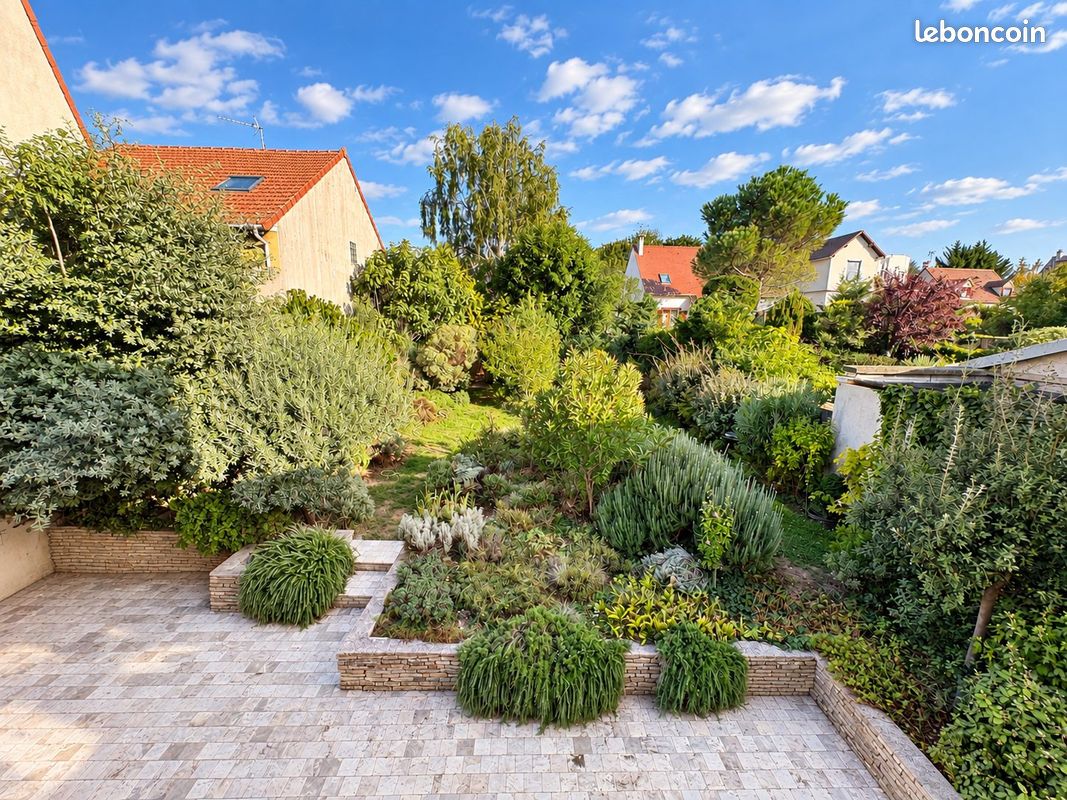 Maison 6 pièces 182 m² · à L'Hay-les-Roses · 182 m² · 820 000 €