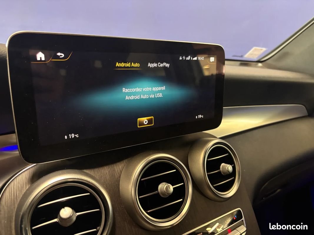 MERCEDES-BENZ GLC 300 de 194+122ch AMG Line - CARPLAY - CAMERA 360 - DISTRONIC PLUS (image 19)