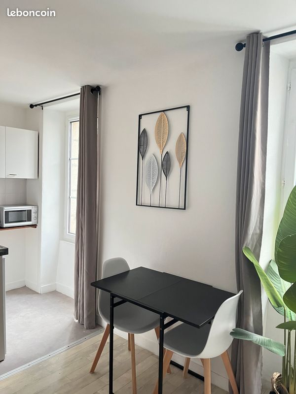 Appartement 1 pièce 23 m² · à Quimper · 23 m² · 450 €/mois