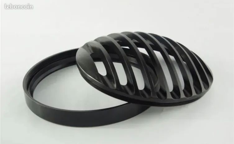 Grille de phare pour HARLEY DAVIDSON NEUVE (image 1)