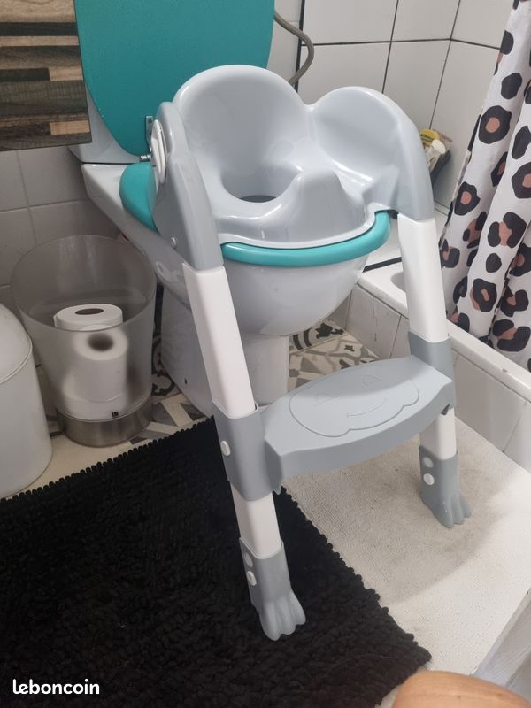 Réducteur WC enfant avec escalier Équipement bébé