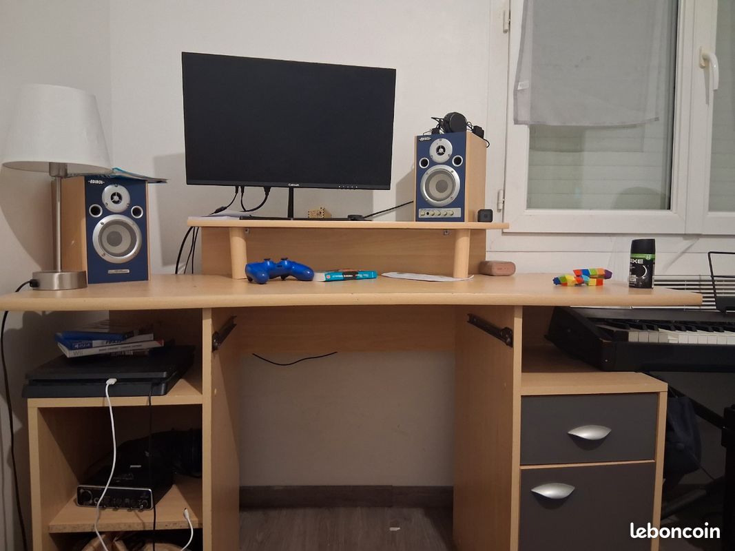 Bureau en l etat (image 1)