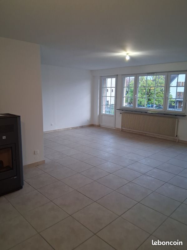 Maison 5 pièces 161 m² · à Petersbach · 161 m² · 750 €/mois