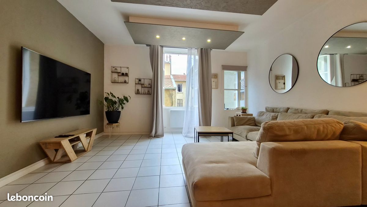 Appartement 3 pièces 85 m² · à Romans-sur-Isère · 85 m² · 139 000 €