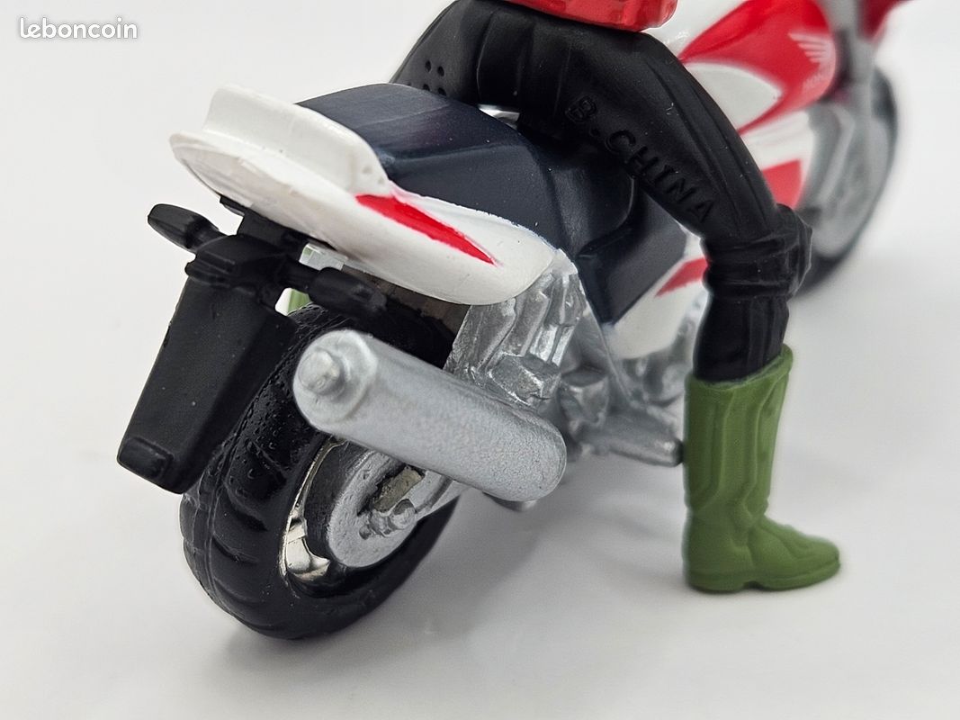 Kamen Rider Cyclone No.2 Mecha Collection Toei Machine Chronicle Gashapon Bandai (image 13)