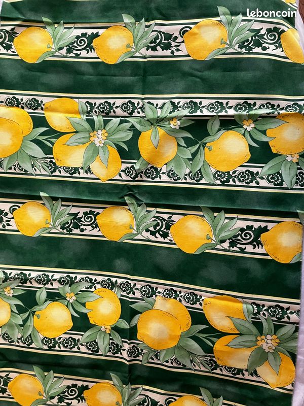 Coupon tissu coton motif citrons (image 1)