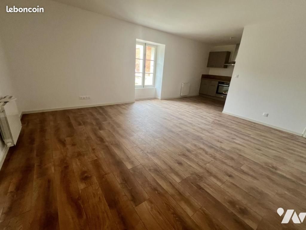 Appartement 2 pièces 58 m² · à Mont-l'Évêque · 58 m² · 820 €