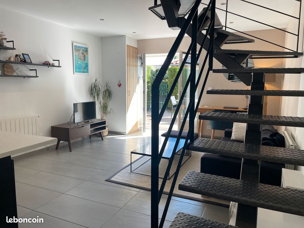 Appartement 3 pièces 70 m² · à Tassin-la-Demi-Lune · 70 m² · 1 450 €/mois