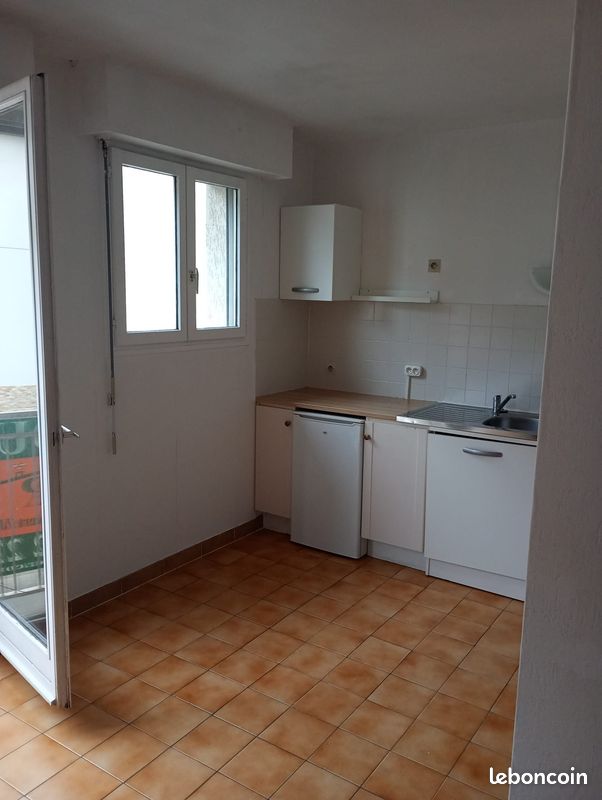 Appartement a louer savigny-sur-orge - 1 pièce(s) - 21 m2 - Surfyn