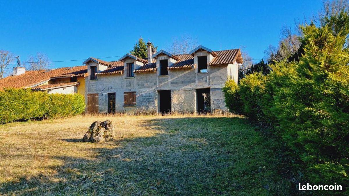 Maison 4 pièces 110 m² · à Mareuil en Périgord · 110 m² · 54 900 €