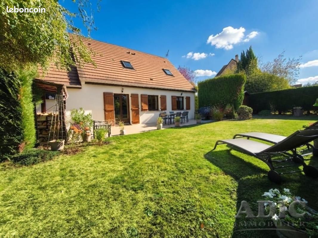 Maison 5 pièces 118 m² · à Le Plessis-Belleville · 118 m² · 329 000 €