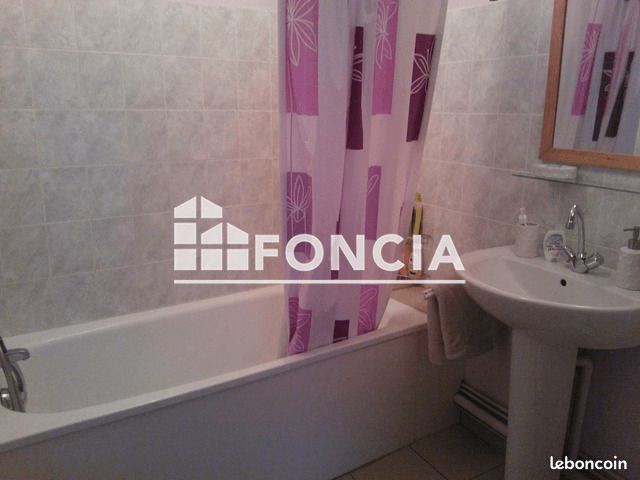 Appartement a louer bourgoin-jallieu - 2 pièce(s) - 31 m2 - Surfyn