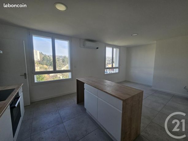 Appartement 3 pièces 77 m²