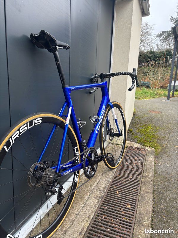 Bicycle Equipe Cycliste Direct Energie 2019 Energie Tour De France